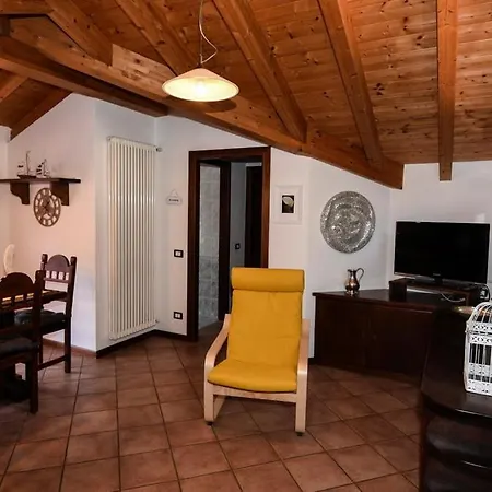 L'una Di With Parking Apartmán *